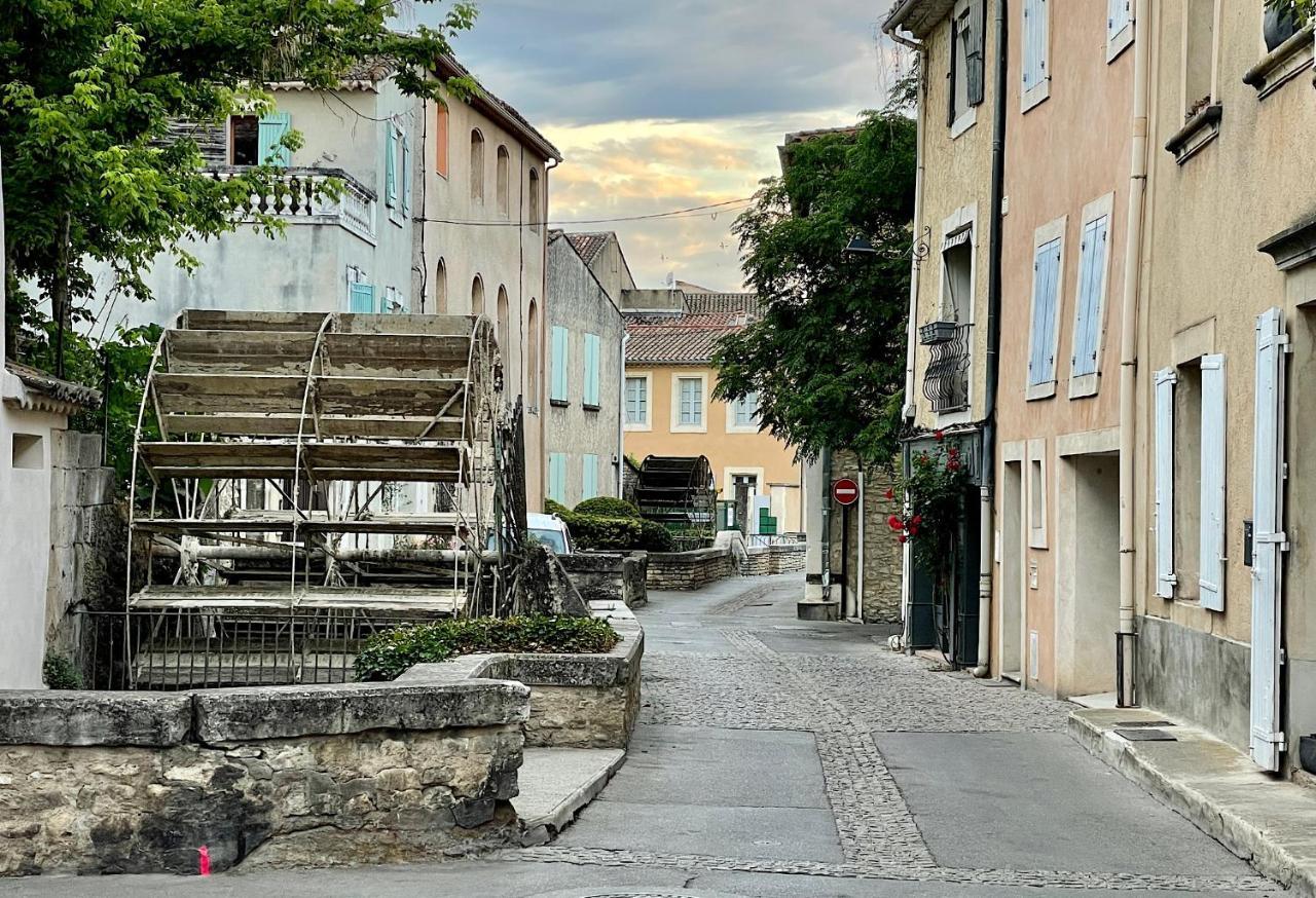 Quai Du Felibre Apartamento LʼIsle-sur-la-Sorgue Exterior foto
