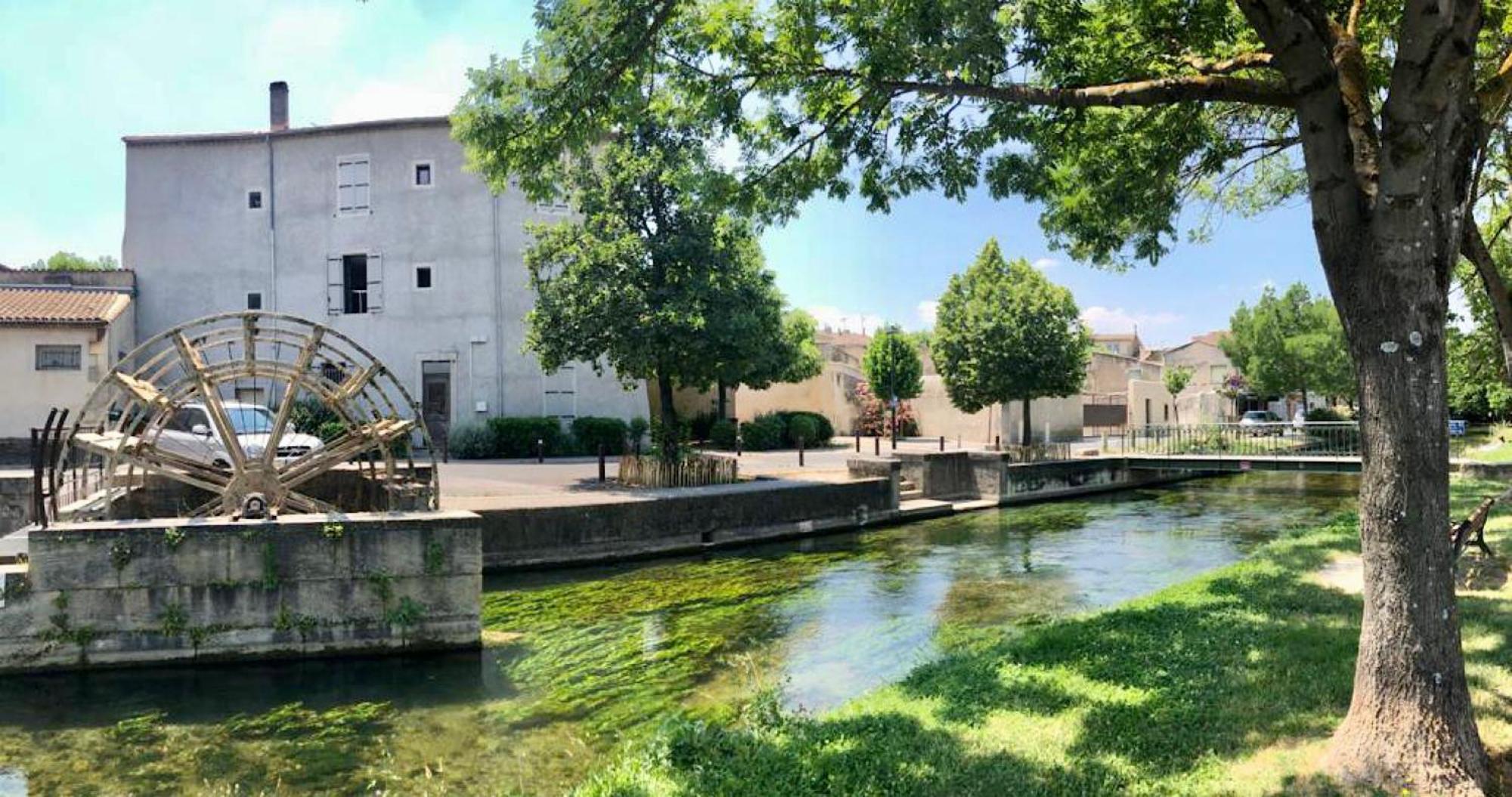 Quai Du Felibre Apartamento LʼIsle-sur-la-Sorgue Exterior foto